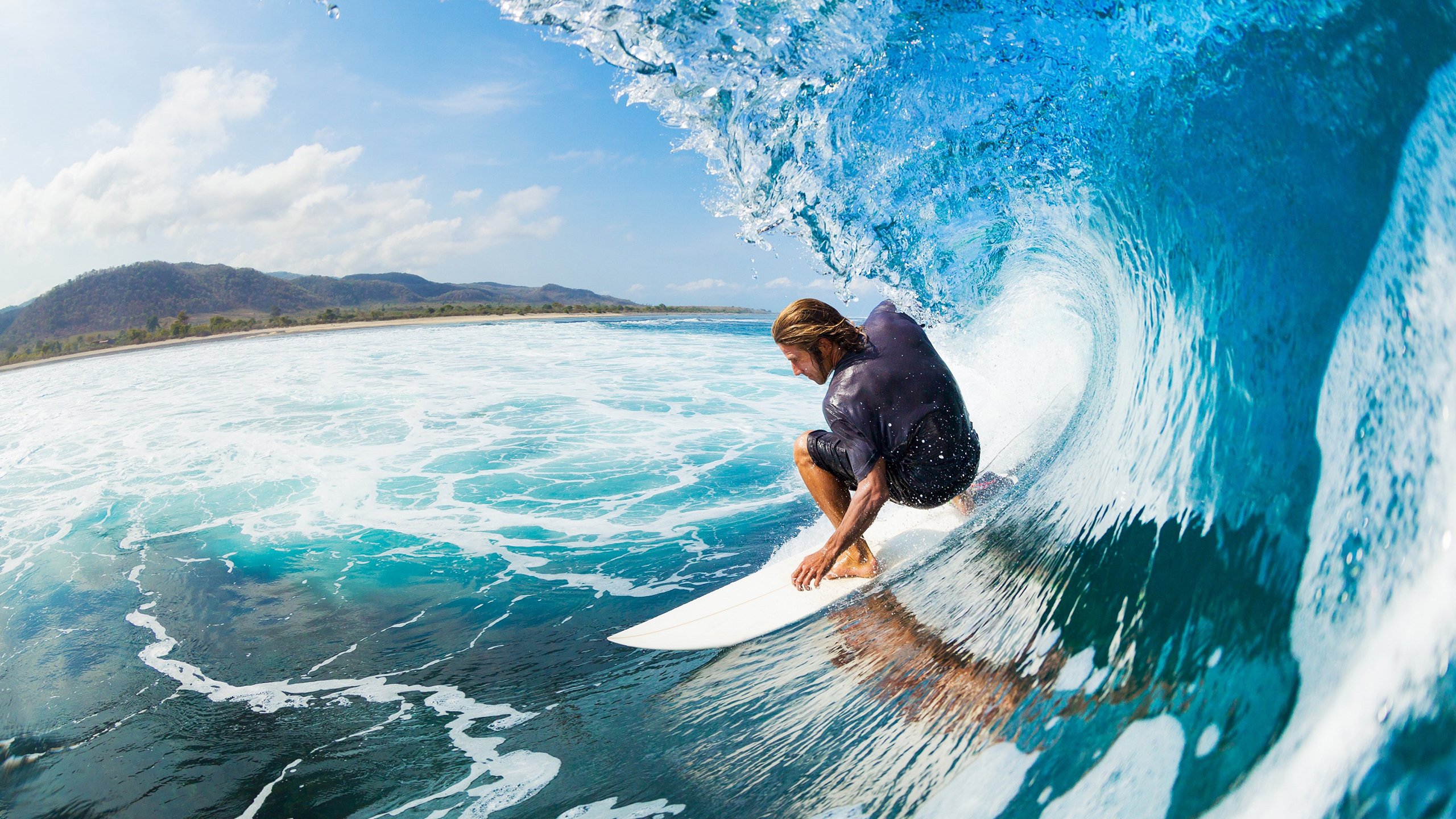 九游网-_光影攀岩秀：视觉盛宴与运动激情结合_，攀岩摄影