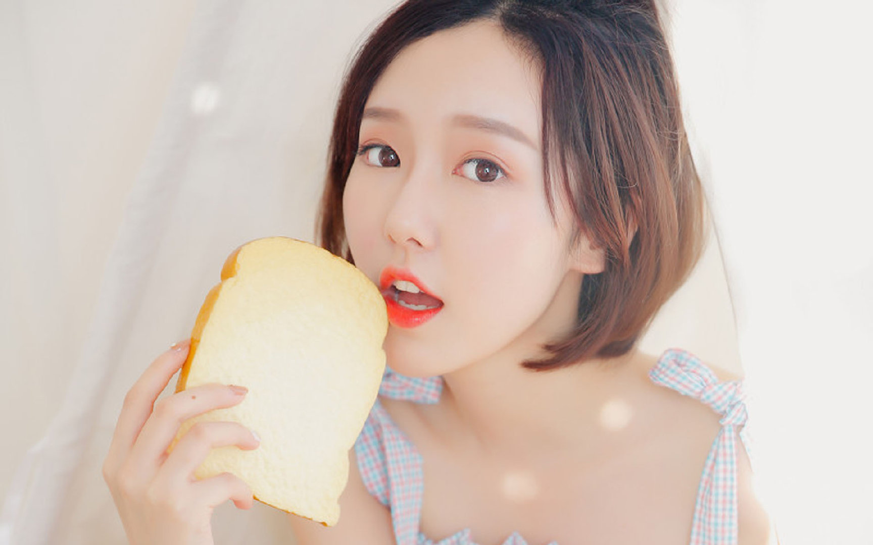 九游娱乐(jiuyou)官网-中国女足在国际赛场奋勇拼搏，展现青春风采，女足国足