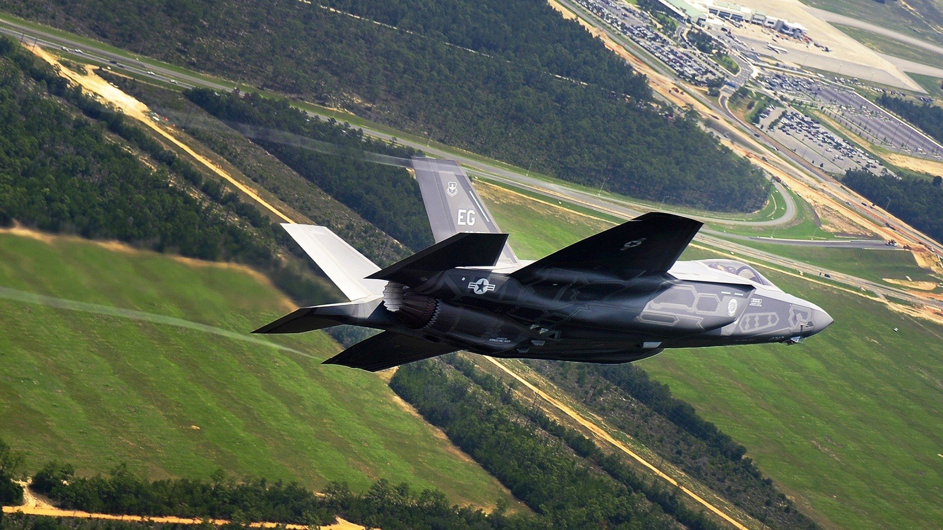 西部马术竞技赛热度飙升，藏族少年一战成名，藏族马术比赛