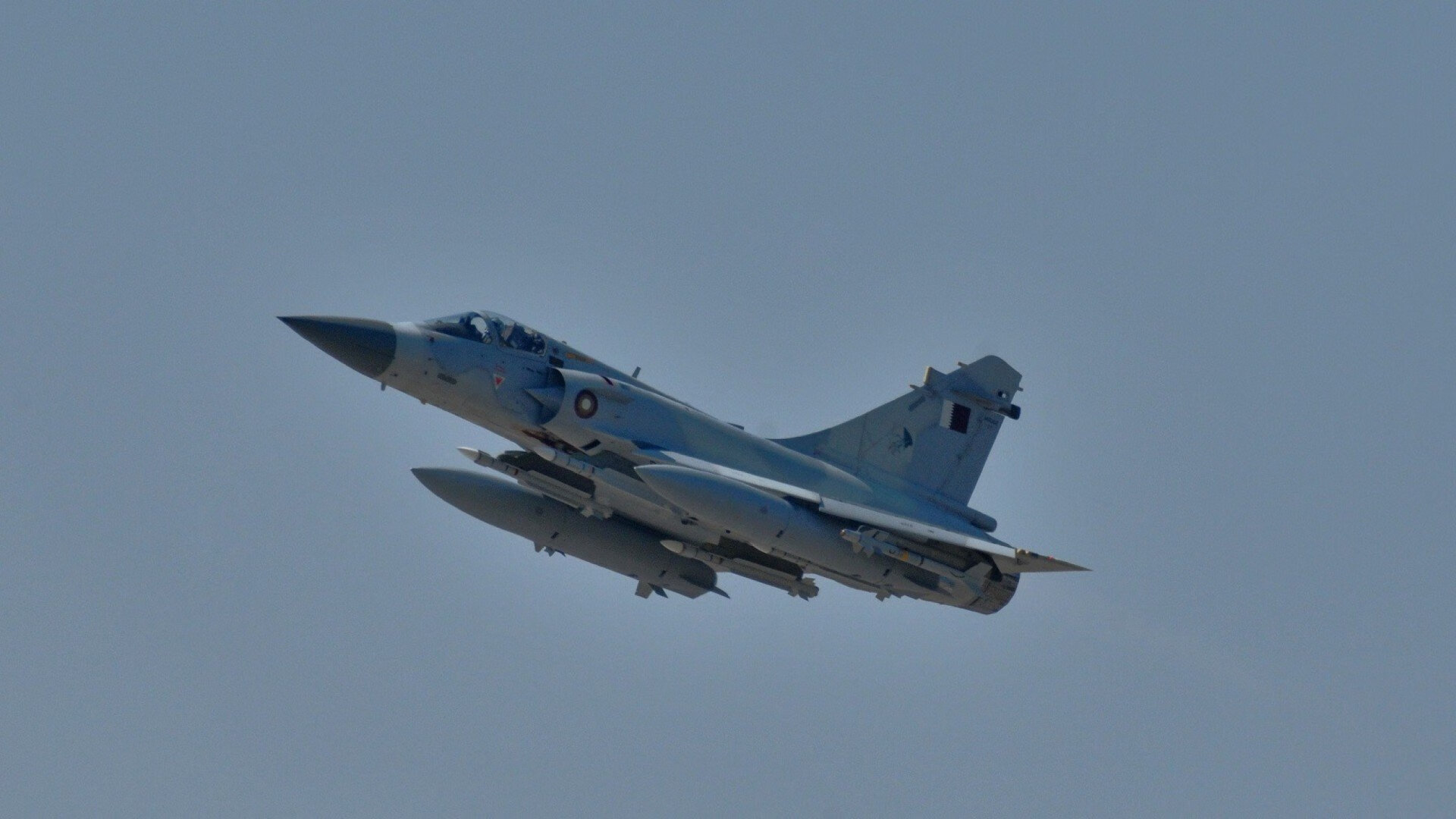 JIU YOU GAME-CBA赛场上的精彩瞬间：球员飞身扣篮引爆现场，cba扣篮王是谁