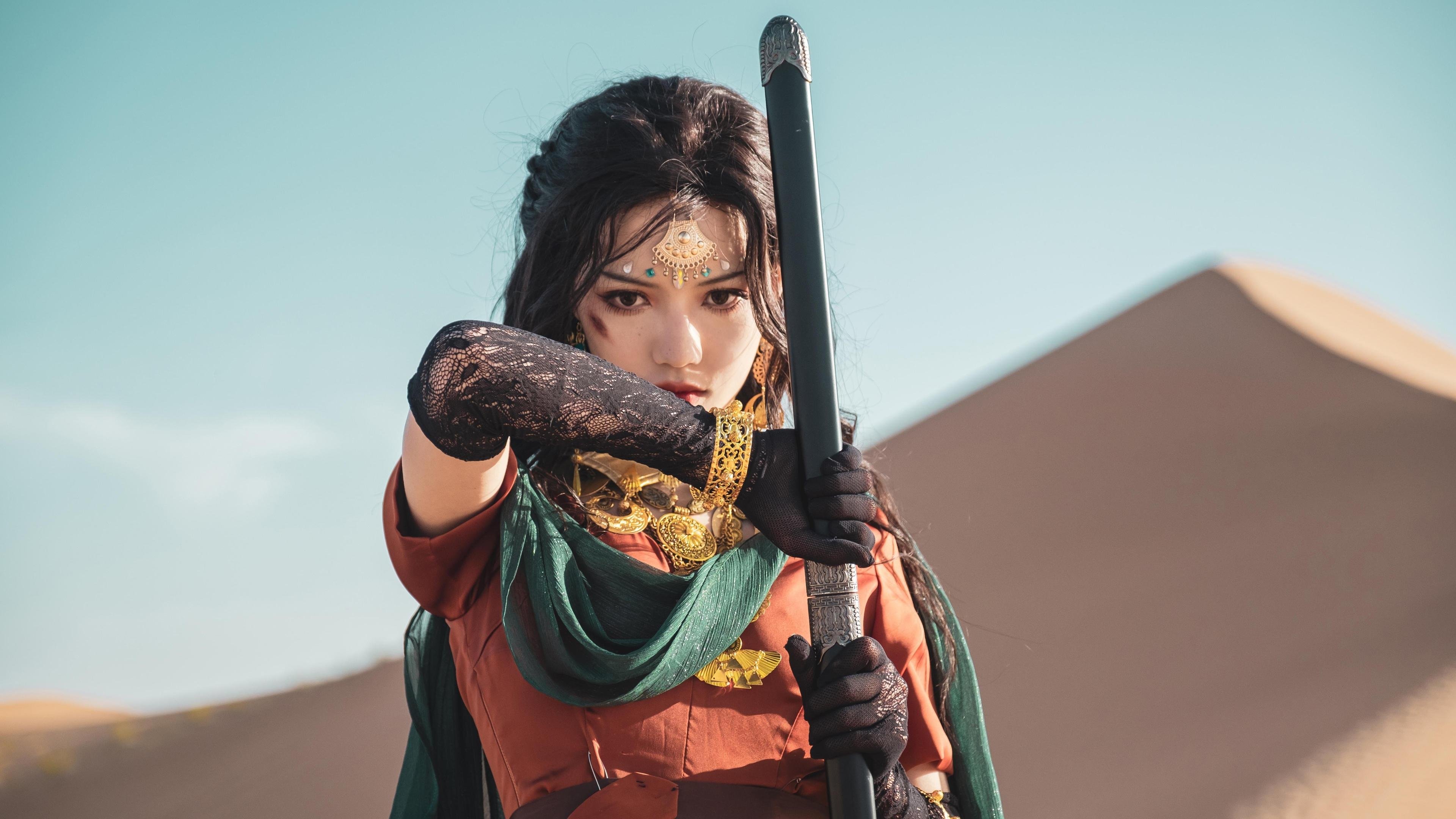 九游下载安装-英超裁判吹罚标准演变对犯规判定的影响分析，足球比赛裁判吹哨规则视频