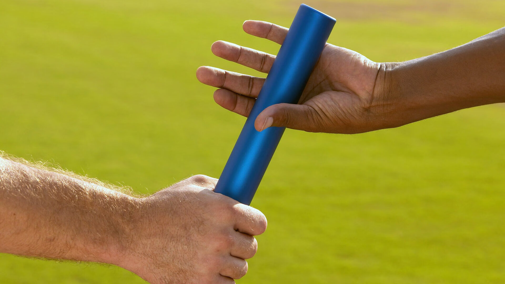 九游游戏中心-瑞典队乒乓球战术：攻防结合的完美艺术，瑞典乒乓球现役队员